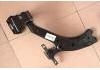 Brazo de suspensión Control Arm:51360-TJ5-A01